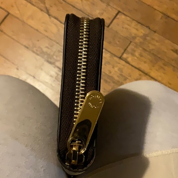 Louis Vuitton Zippy Monogram Wallet - 12 card - 2020 (Like new condition) - Picture 6 of 10